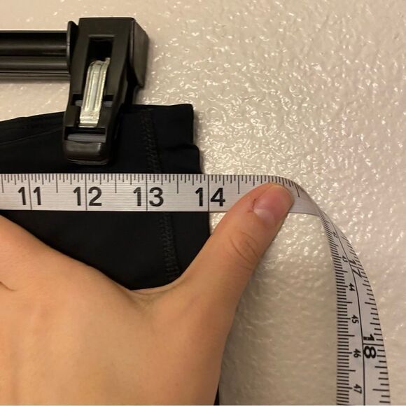 Nike Power Epic Crop mesh running Leggings 938602-010 Black back zipper pocket S - Picture 13 of 13